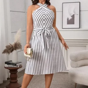 Robe rayée grande taille