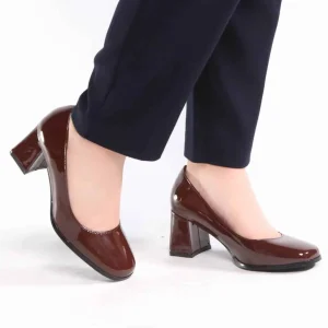 LARA – Escarpin à talon large en Marron
