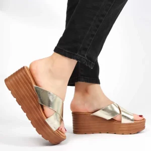 Wooden – Sandales compensées en Doré