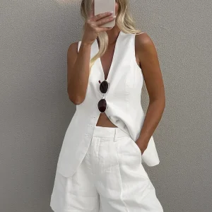 Ensemble Suit & Sun – Gilet sans manches & Short taille haute en Lin