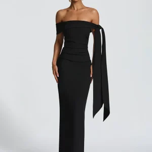 Robe de soirée longue épaules dénudées