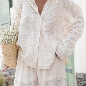 "Douce Harmonie" Ensemble Chic en Coton et Lin – Blouse Brodée et Pantalon